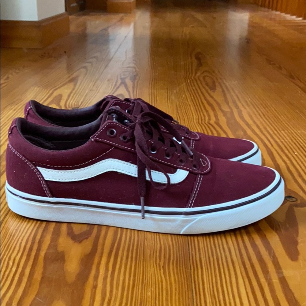 Men’s Vans Low Skate Shoes